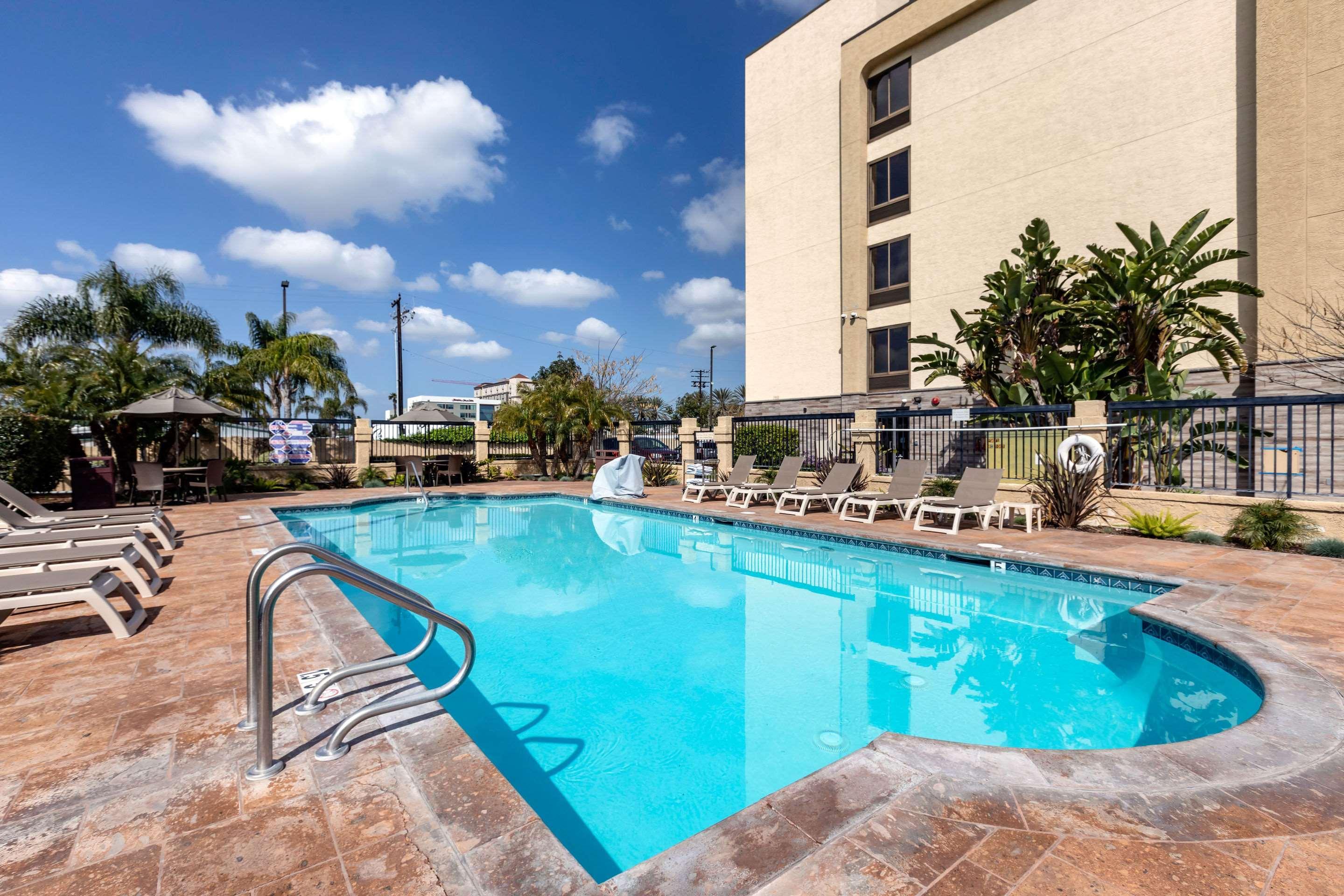Comfort Inn Anaheim Resort Exterior foto